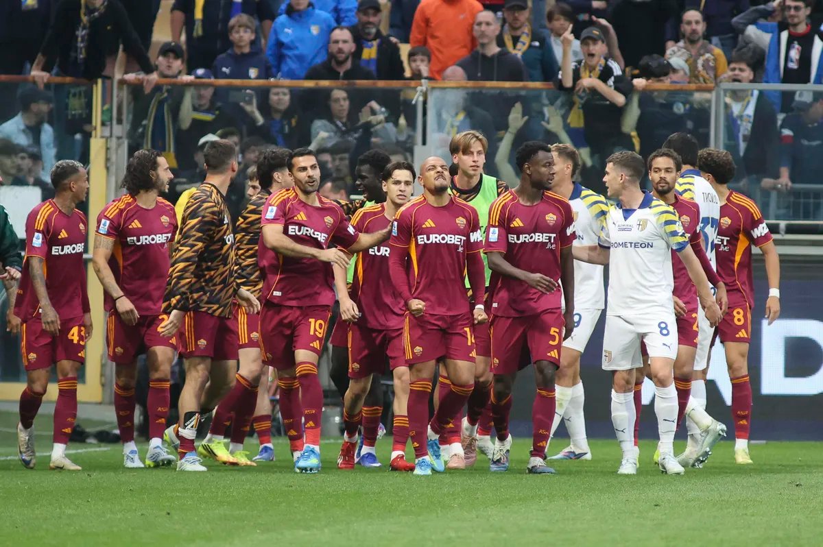 Italija staje u podne: Rimski derbi i još četiri sudara za izlazak u Evropu