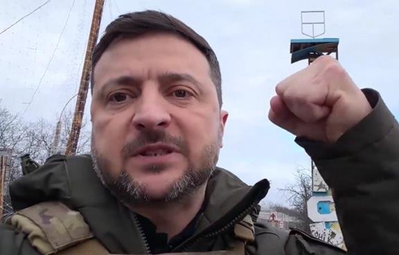 ZELENSKI POSLAO "JASNU PORUKU RUSIMA" Oglasio se posle SMRTONOSNOG napada na Moskvu: "Ovo je pravedan odgovor, okončajte rat što pre" (FOTO/VIDEO)