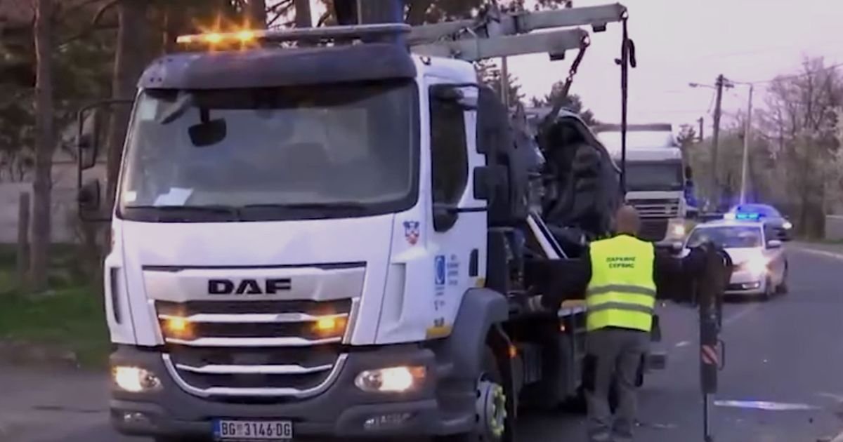 Šestoro povređenih u sudaru 3 automobila, muž i žena zadobili jezive povrede: Užas kod Begaljice u subotu veče