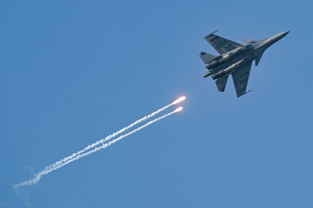Užas u Americi: Dva borbena aviona sudarila se u vazduhu