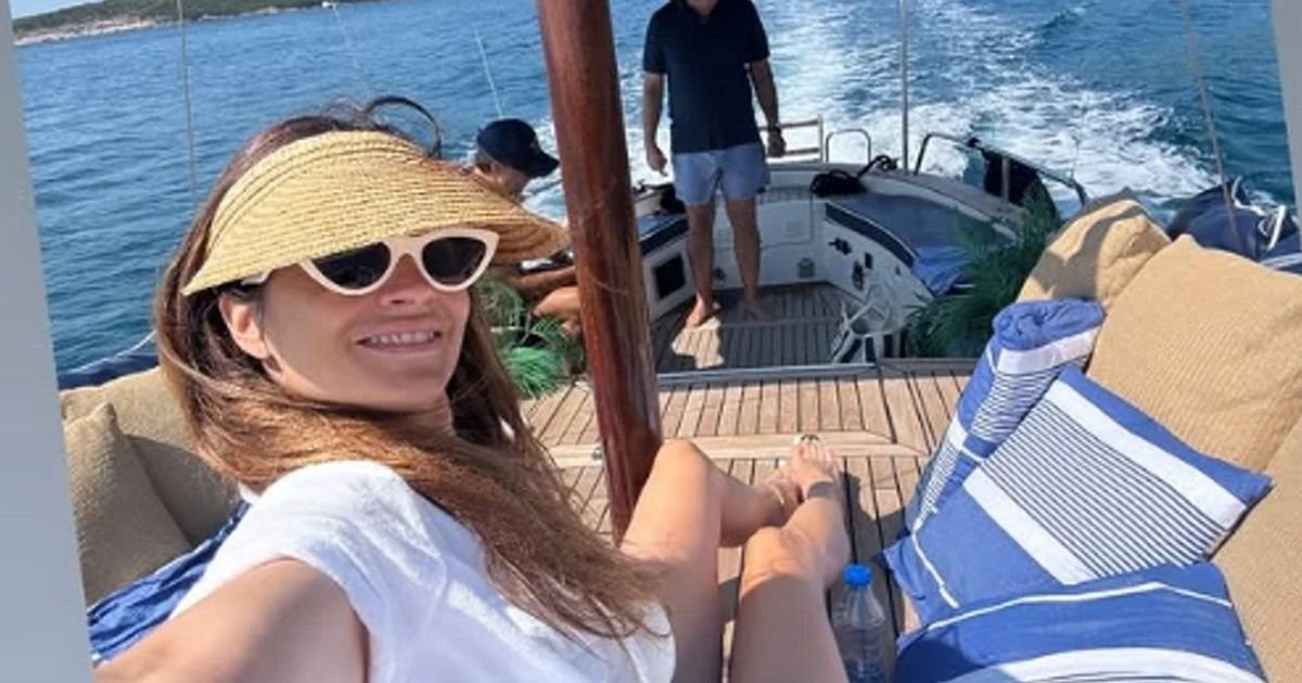 “Bivši joj plaća veliku alimentaciju”: Komšije Marije Karan progovorile: “Niko ne zna šta se tu desilo”
