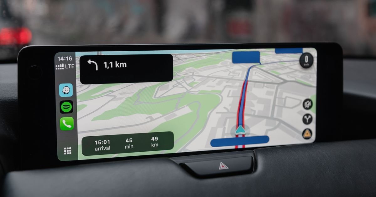 Google Gemini stigao u vozila u Srbiji: Navigacija sada priča čist srpski, evo šta sve možete da pitate