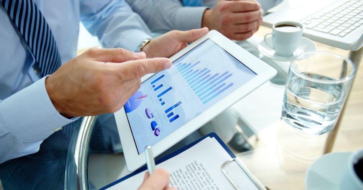 Sve što treba da znate o investiranju u zlato i robu
