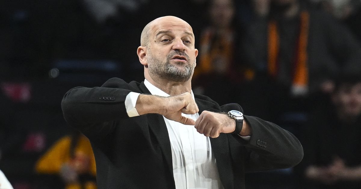 Zvezdan Mitrović odgovorio na saopštenje Crvene zvezde: "Ne zanimaju me ove gluposti, stojim iza svojih reči"