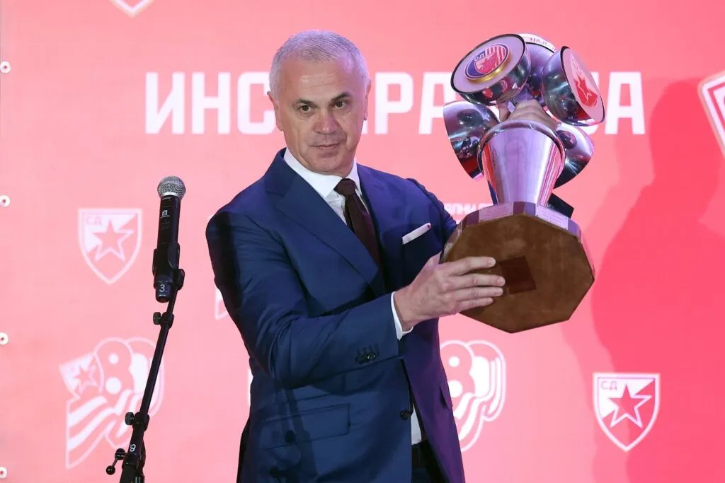 "Zvezda otišla galaksiju ispred Partizana i ostalih": Terzić samouveren, poruke iz tabora crno-belih ga neće zavarati