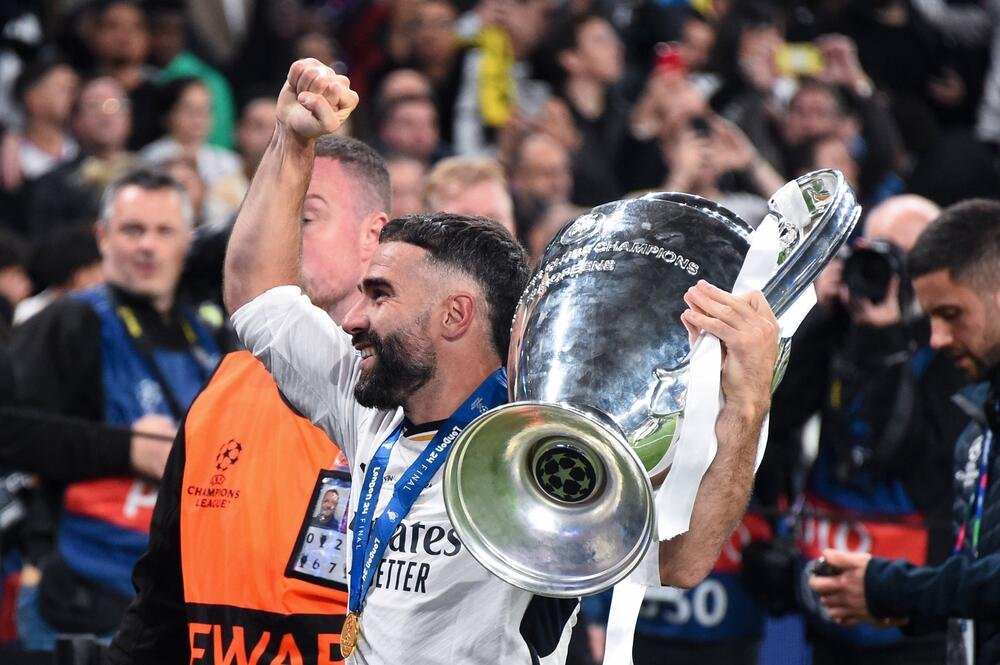 Legendarni Dani Karvahal napušta Real Madrid! Odlazak šestog kapitena u poslednjih šest godina (Video/Foto)