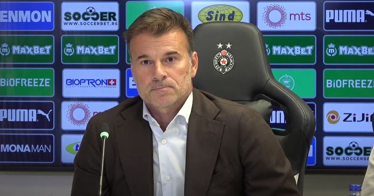 Potpisao Aleksandar Stanojević!