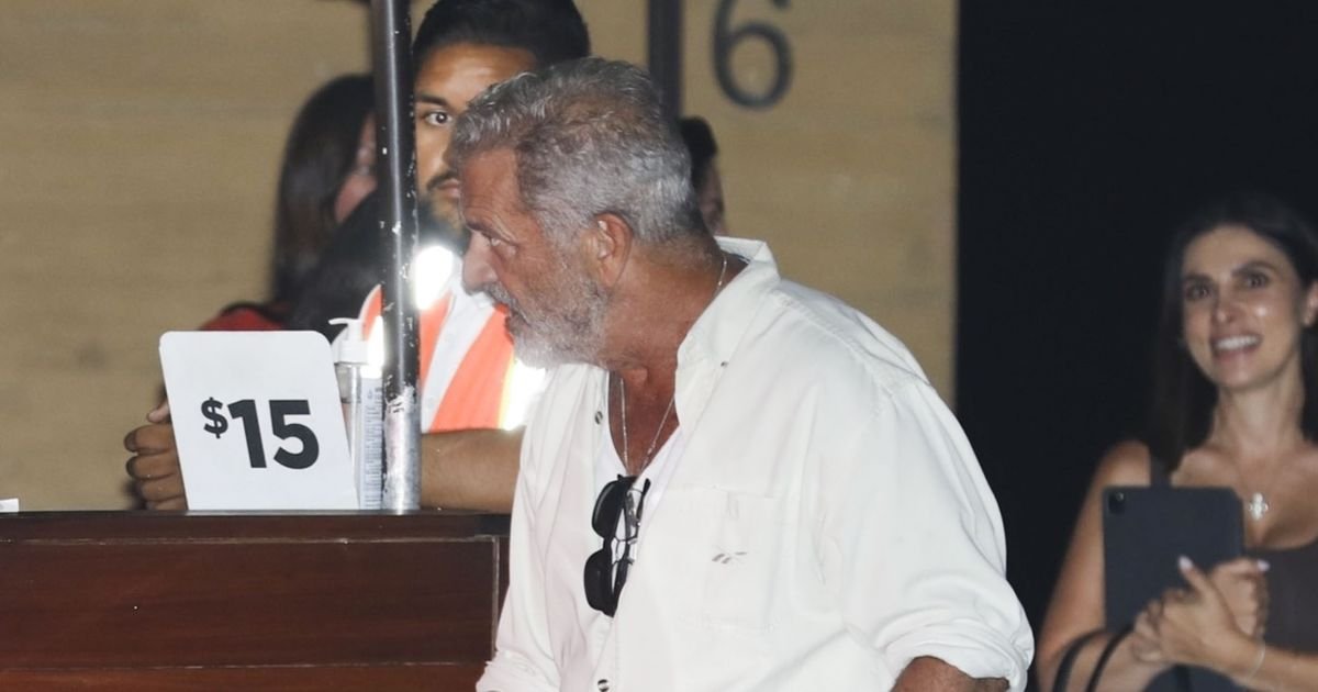 Ko je žena koju Mel Gibson (71) LJUBI PRED SVIMA: Mlađa je 26 godina, a on je odlepio za njom