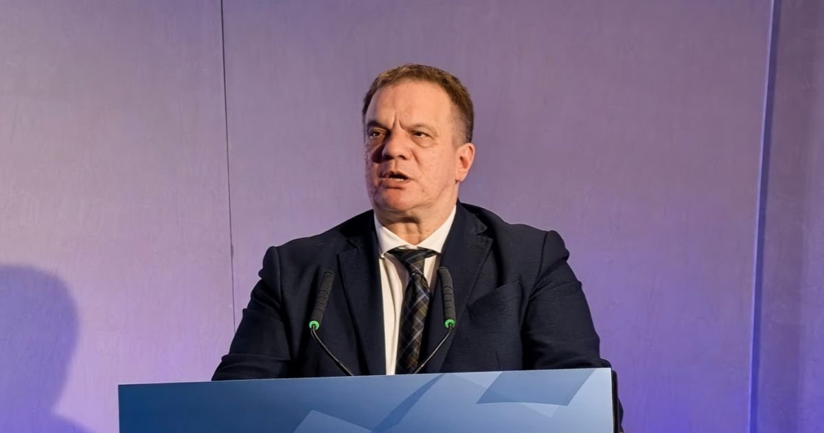 Stanković na Svetskom forumu o obrazovanju u Londonu: AI uz nastavnika, a ne umesto nastavnika