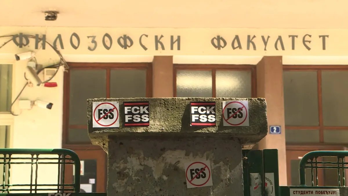 Bez kompromisa u Nišu: Dekan izviždan, članovi Naučno-nastavnog veća demonstrativno napustili sednicu