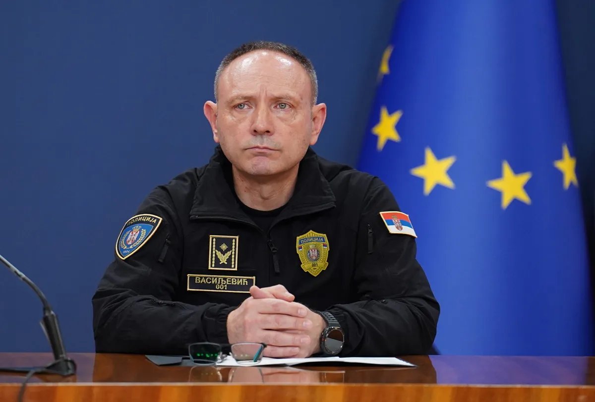 Načelnici u društvu mafijaša, likvidacije, potrage za nestalim telima...za direktora policije to je "stabilan javni red i mir"