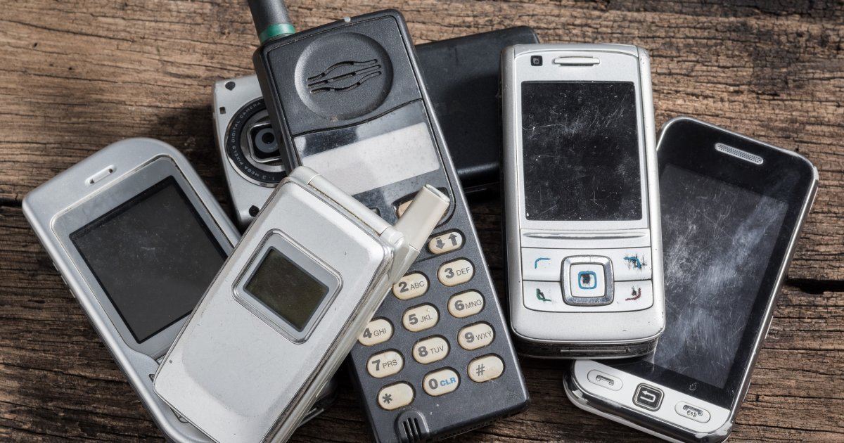 Proverite stare kutije i fioke po kući jer se ovi stari telefoni sada prodaju i za 175.000 evra