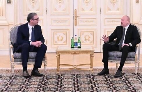 VUČIĆ ZAVRŠIO POSETU AZERBEJDŽANU, ZAHVALIO ALIJEVU NA IZUZETNOM GOSTOPRIMSTVU Produbili smo i otvorili neka nova polja saradnje (VIDEO)