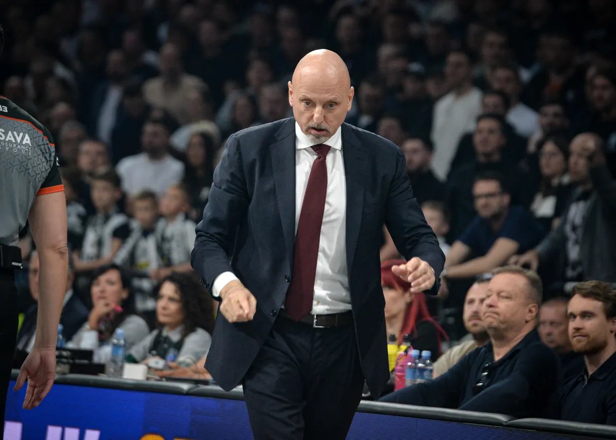 Obradović posle poraza od Partizana otkrio Zvezdin najveći problem, pa poručio: "Optimista sam..."