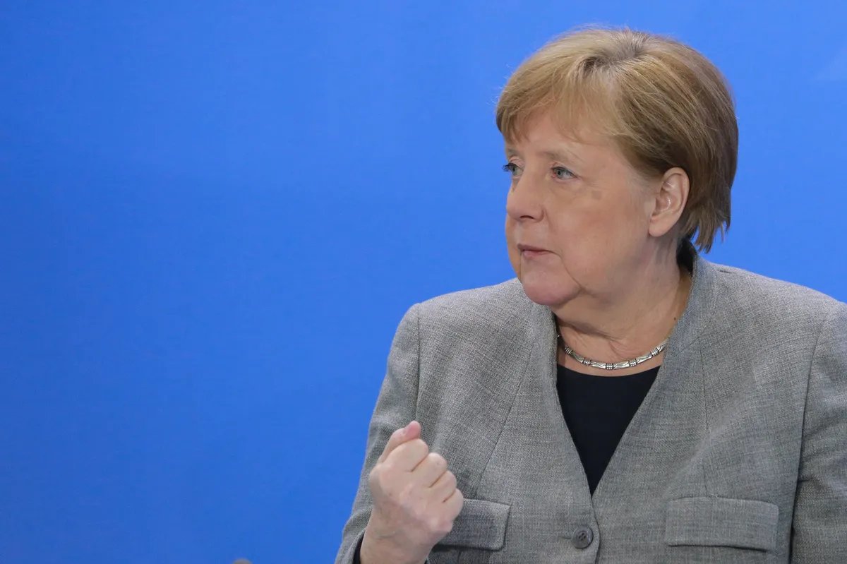 Angela Merkel kritikovala EU: Nije dovoljno da samo Tramp razgovara sa Rusijom