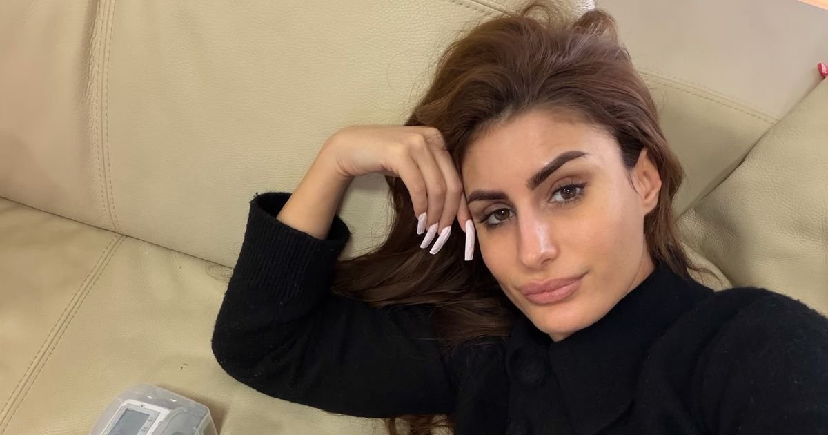 Od ove bolesti boluje Dijana Janković: Pevačici otkrili teško oboljenje, oglasila se: "Nisam u bolnici"