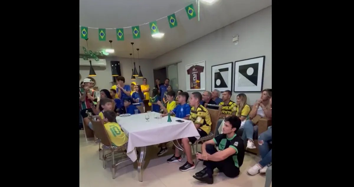 Napadač Čelsija okupio familiju da slavi odlazak na Mundjal, pa doživeo šok: Selektor ga nije stavio na spisak