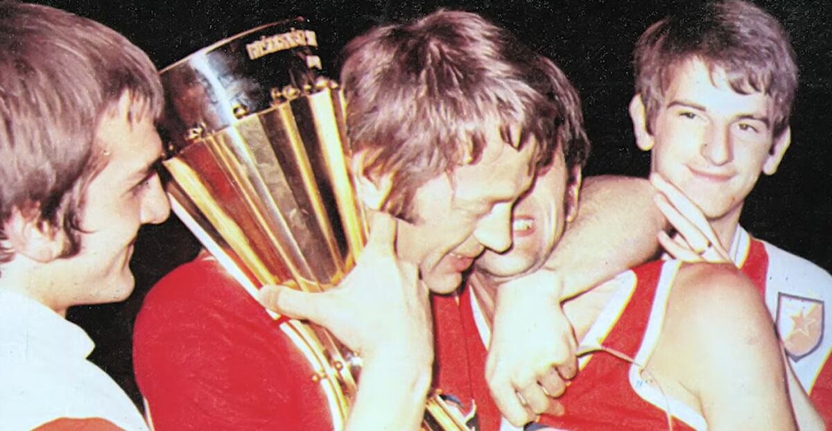 CVELE, MOKA, KAPONJA... ZVEZDINA KOŠARKAŠKA EMOTIVNA PRIČA: Crveno-beli objavili dokumentarac za sećanjem na legende