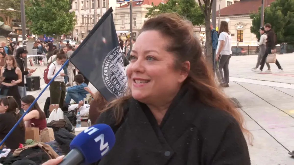 Katarina Jovanović na Slaviji: Ovaj režim mora otići da bi javno obrazovanje postojalo
