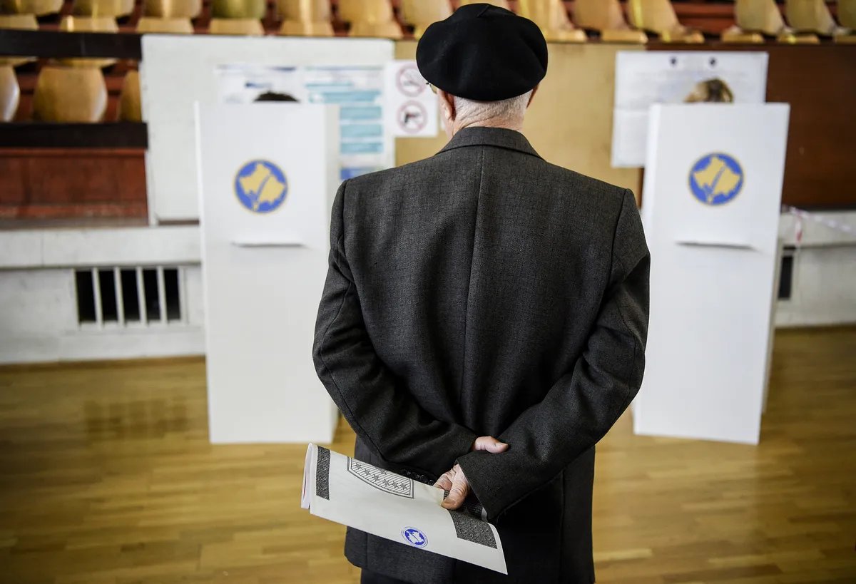 Kosovo: Glasanje putem pošte na vanrednim izborima počinje 21. maja