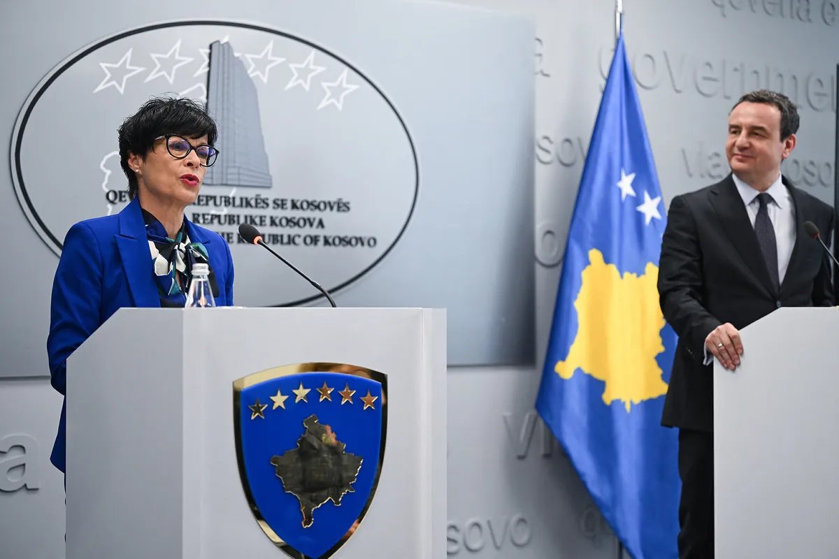 Zidojče cajtung: Kosovo traži bliskost, EU drži distancu