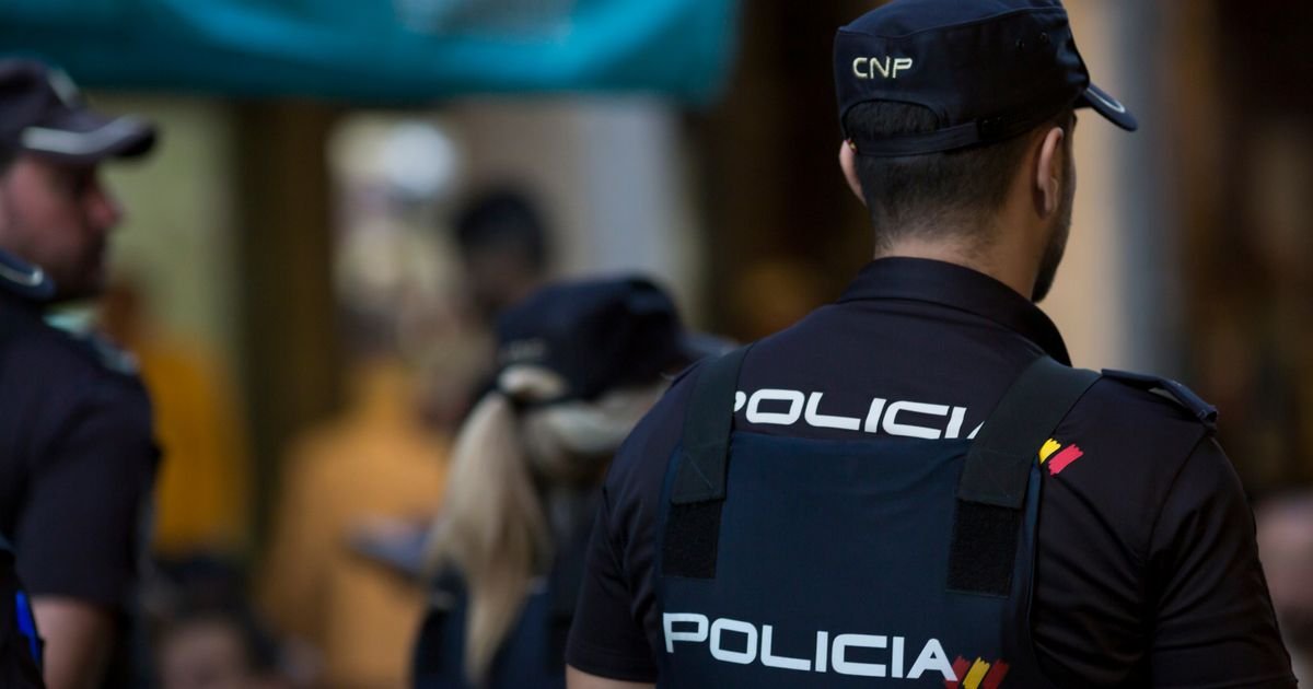 SRAMOTA Trojica policajca iz Toronta uhapšena u Barseloni: Prostitutka se jedva spasla