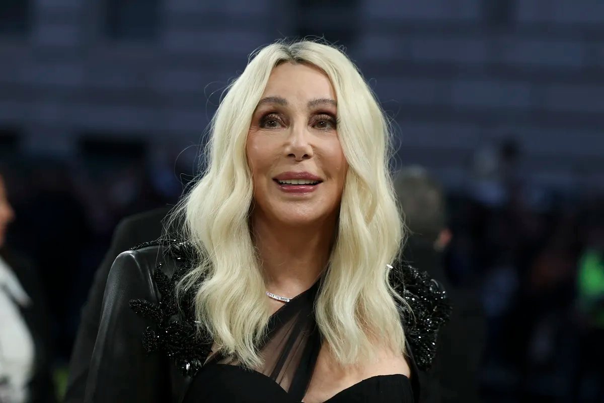 Šer puni 80 godina: Neustrašiva ikona pop muzike
