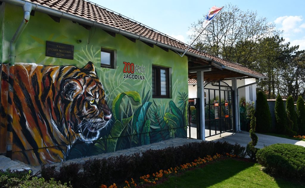 JAGODINSKI ZOOLOŠKI VRT DOBIO TRI NOVA STANARA (VIDEO)