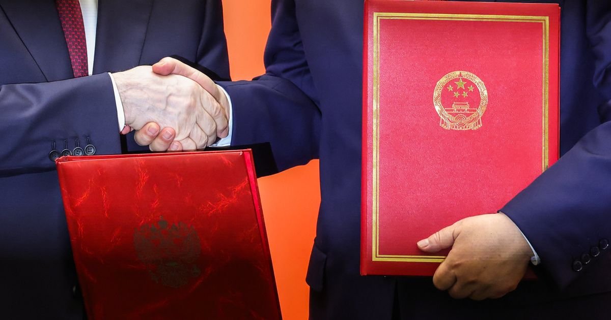 Si priredio banket u Putinovu čast: Pao je i jedan veoma važan potpis!