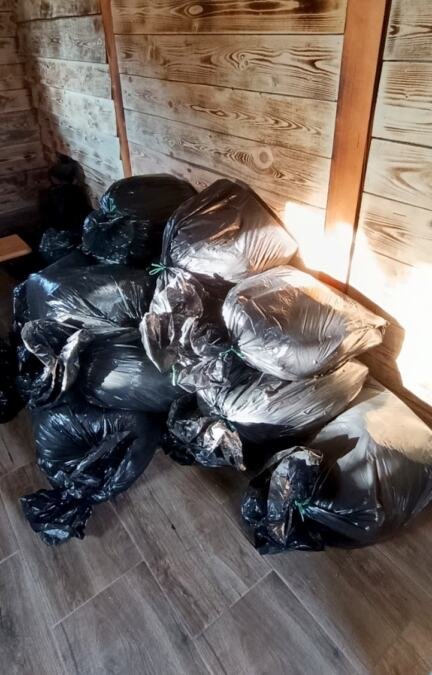 POLICIJA RAZOTKRILA SKLADIŠTE DUVANA: Kraljevčanin oštetio budžet države za skoro 3 miliona! (foto)