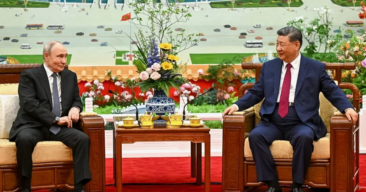 Putin završio dvodnevnu posetu Kini: Popio čaj nasamo sa Si Đinpingom, razgovarali 90 minuta