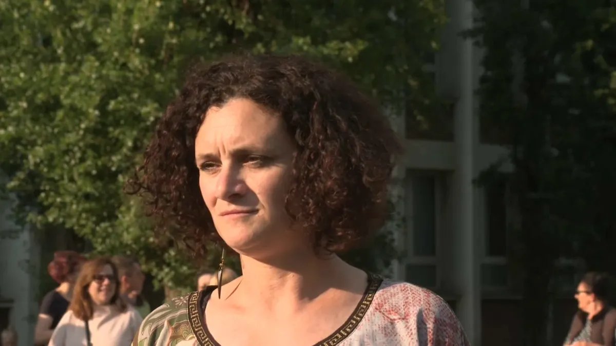 Savet roditelja Jovine gimnazije na otvorenom: "Zabranjeno nam je da imamo sednicu u školi, pa smo odlučili da napravimo javnu"