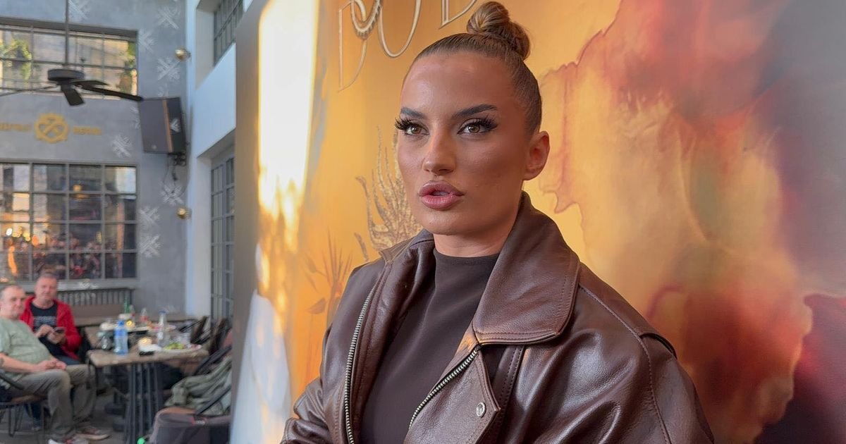 "Opljačkana sam!" Barbari Bobak ukrali 1.500 evra, pevačica nije znala šta je snašlo! Sve se desilo OVDE