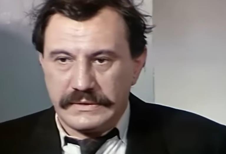 Oca su mu streljali, majka mu je umrla od tuberkuloze: Legendardni Gidra sa samo 9 godina ostao je siroče