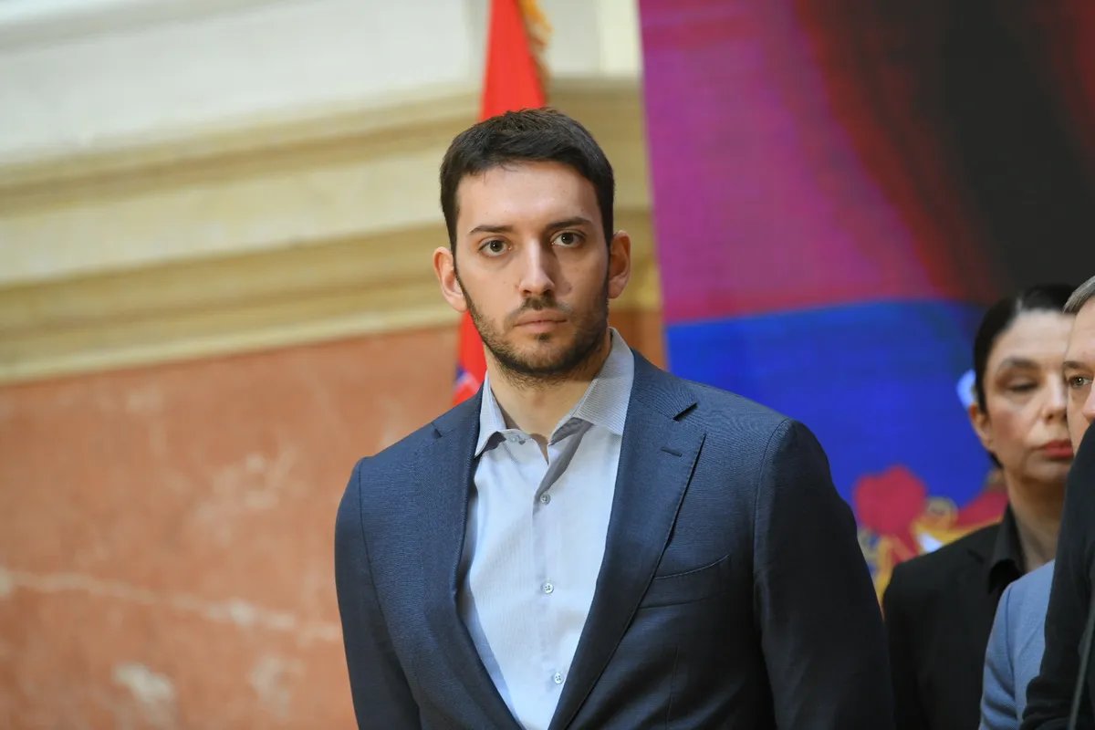 Grbović: Studentski memorandum o Kosovu sadržinski problematičan i pogrešno tempiran