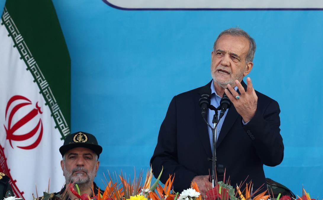 PREDSEDNIK IRANA: Suprotstavićemo se svakom pokušaju da se Teheran primora na predaju