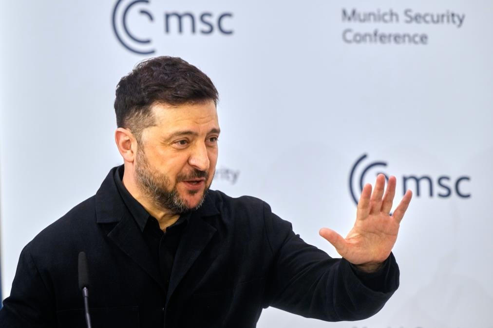 ZELENSKI: Ukrajina razgovarala sa Velikom Britanijom o sankcijama Rusiji