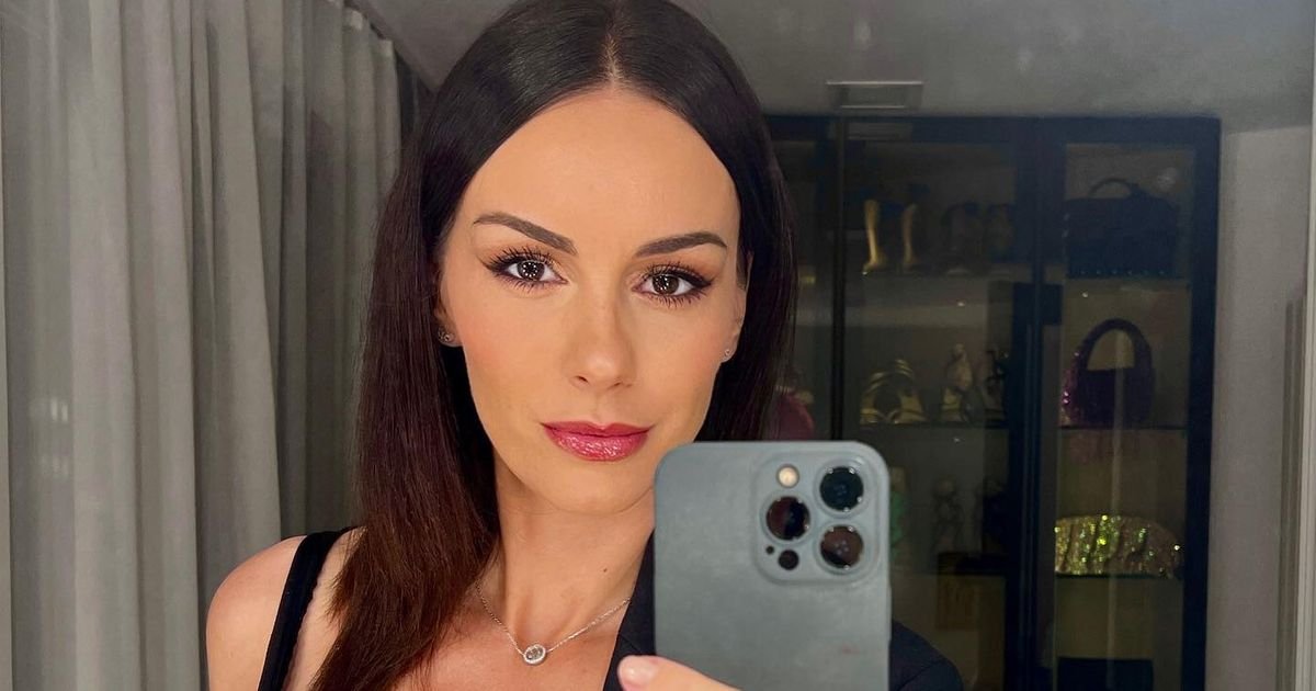 Sloboda Mićalović ima 44 godine, a lice bez bora! Otkrila tajnu mladolikosti: "Svako veče to obavezno radim"