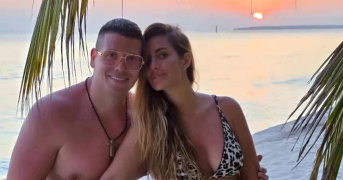 "Kažu propalo je sve, nismo kao pre" Slobi Radanoviću se supruga obratila na godišnjici braka MOĆNOM porukom