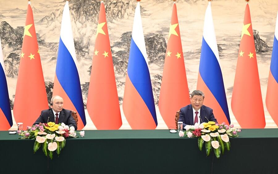 Si Đinping i Vladimir Putin zajedno se obratili novinarima