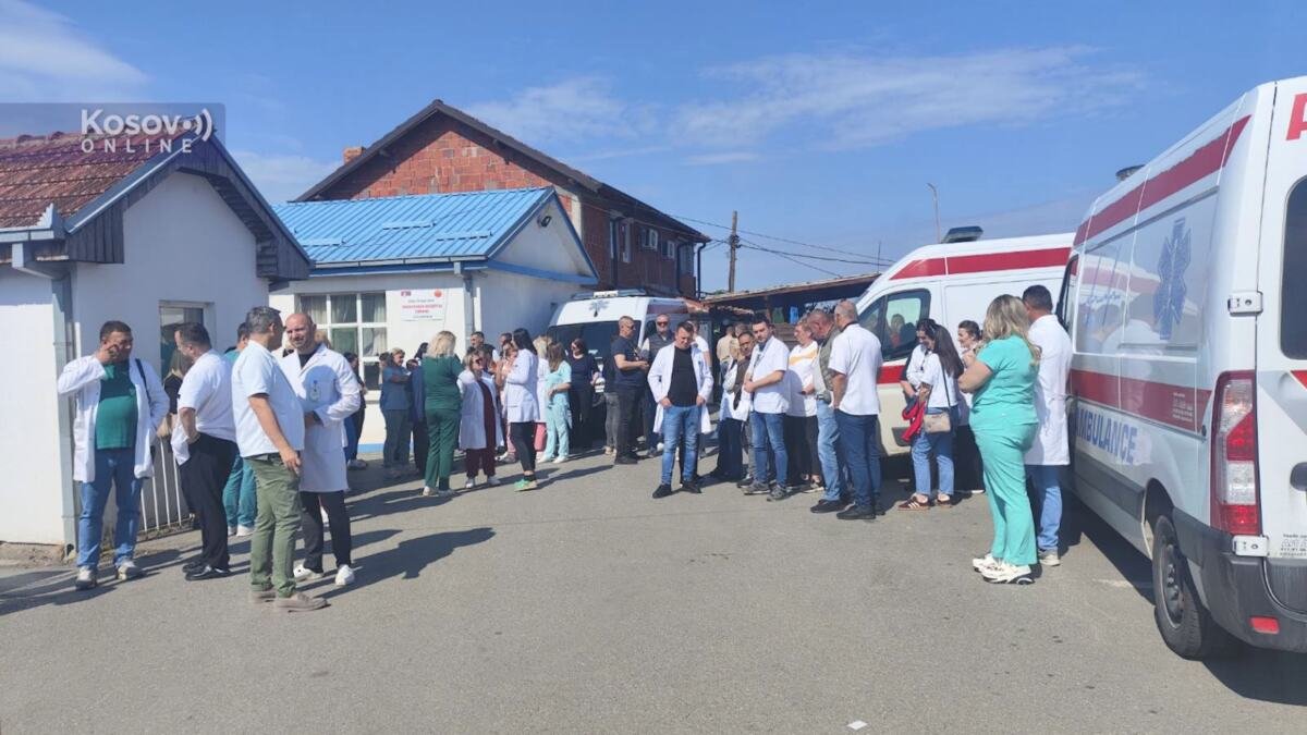 SRBI I DANAS NA PROTESTIMA: U Gračanici, Lipljanu i Sušici skupovi podrške uhapšenim direktorima zdravstvenih i obrazovnih ustanova (FOTO+VIDEO)