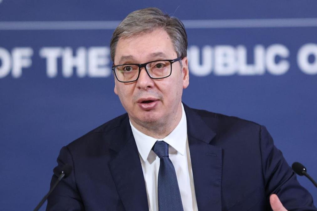 VUČIĆ VEČERAS NA JAVNOM SERVISU: Predsednik gostuje u emisiji "Četvrtkom u 9"
