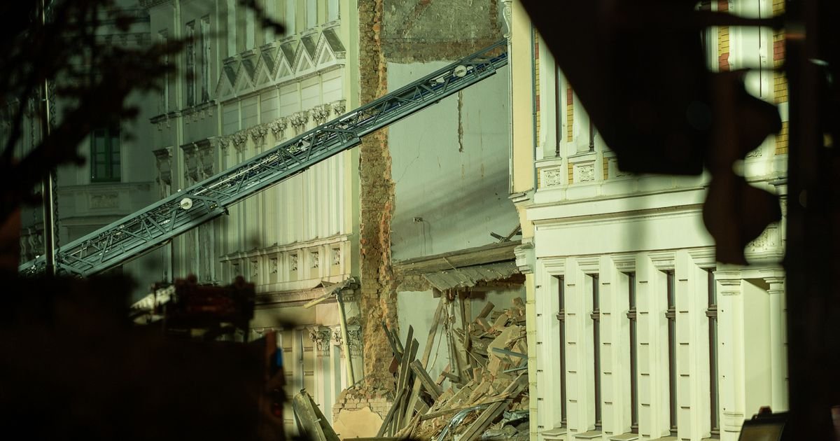 Pronađeno telo nakon urušavanja zgrade u Nemačkoj: Traga se za još dvoje, ne zna se jesu li živi ili mrtvi