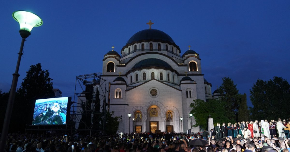 Ovo je kao da vam je slava u kući: Sveštenik Stefan poslao moćnu poruku Srbima pred Spasovdansku litiju!