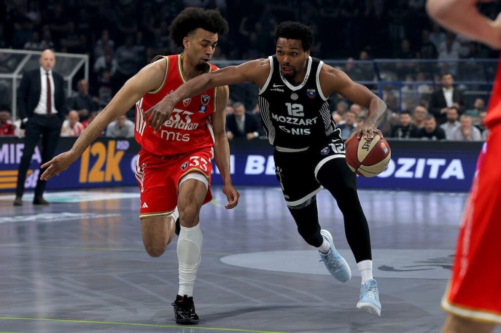 ODGOVORI NA 9 OD 10 ZANIMLJIVIH PITANJA I POKUPI MVP NAGRADU! Koliko dobro poznaješ istoriju košarkaških VEČITIH DERBIJA?