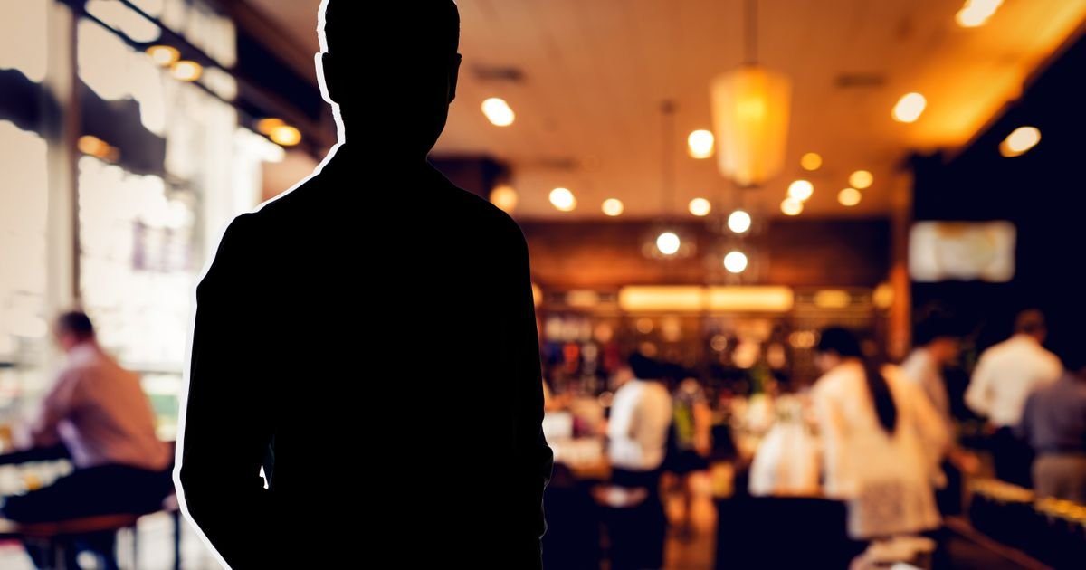 Poznati restoran izazvao GAĐENJE: Gost sve objavio javno - nešto odvratno je na tanjuru