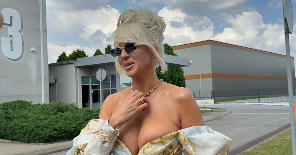 "Ljudi mogu da me uvere da su kvarna roba" Jelena Karleuša o izdajama i nepravdama " To je moja karma"