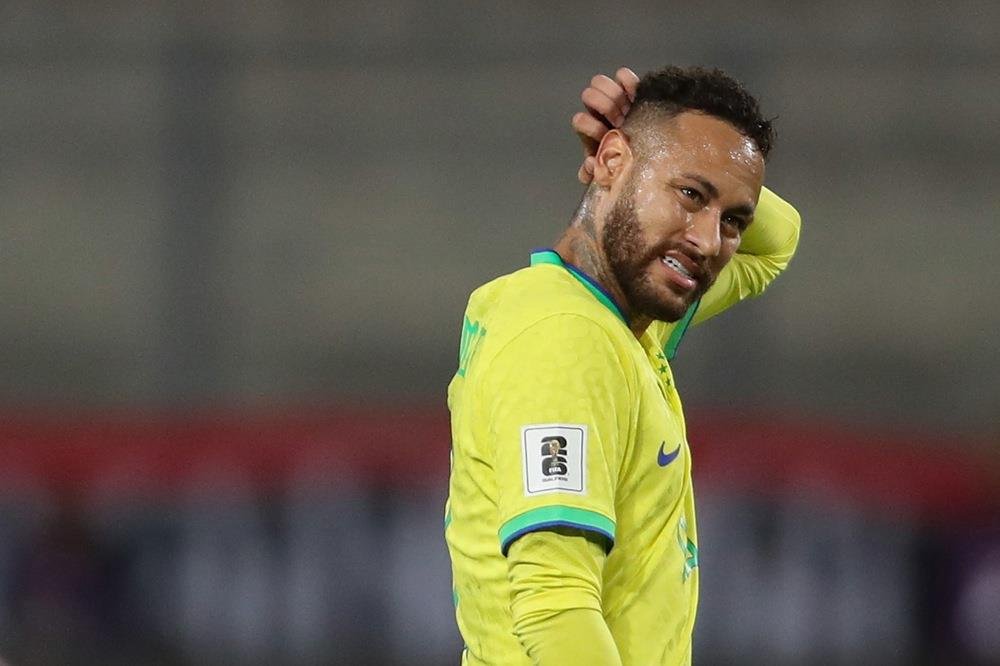 CEO BRAZIL STREPI! NEJMAR SE POVREDIO! Nedavno se našao na spisku za Svetsko prvenstvo, a sada je usledio neviđeni šok! Isplivali detalji povrede...