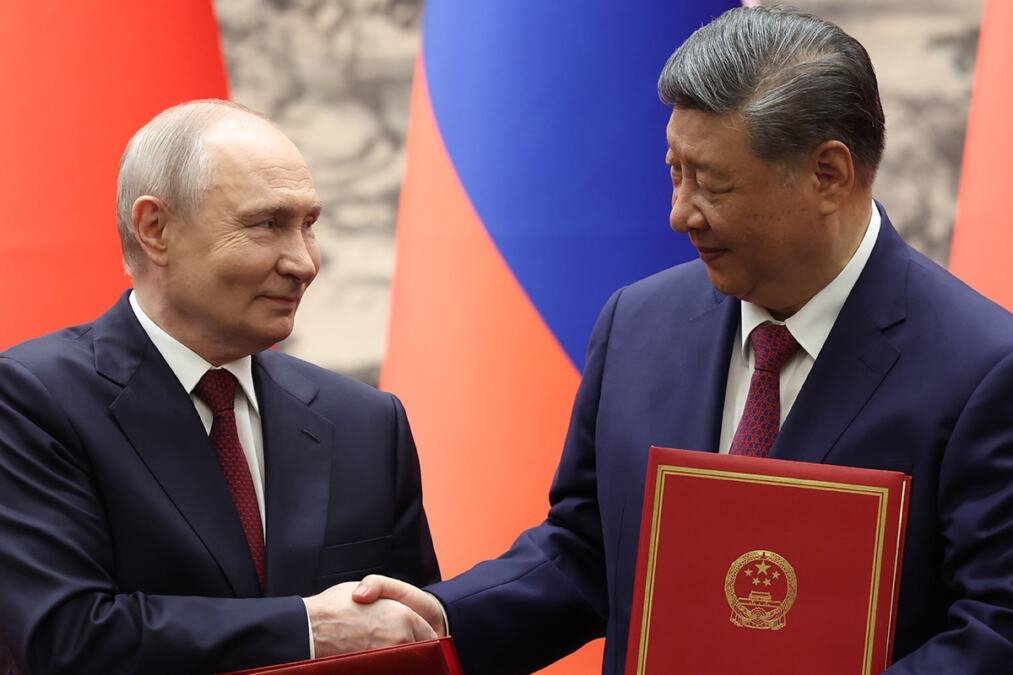 OTKRIVENI DETALJI: Si na čajanci poverio Putinu o čemu je pričao s Trampom