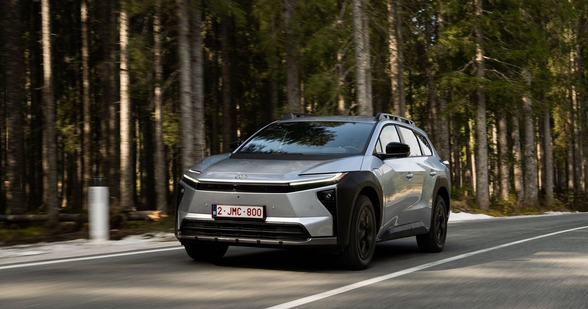 Vozili smo Toyota bZ4X Touring: NIJE ZA POČETNIKE, ovo je "Klub 5 sekundi", spektakl brzine i druga dimenzija
